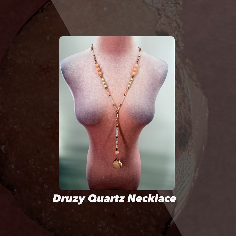 EUC Druzy Quartz Beaded Necklace